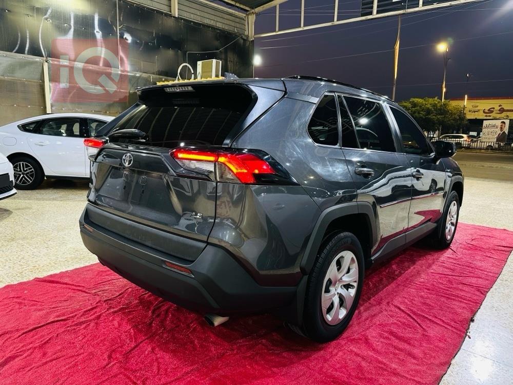 تويوتا راف 4